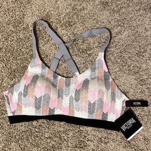 Victoria Sport Sports Bra NWOT